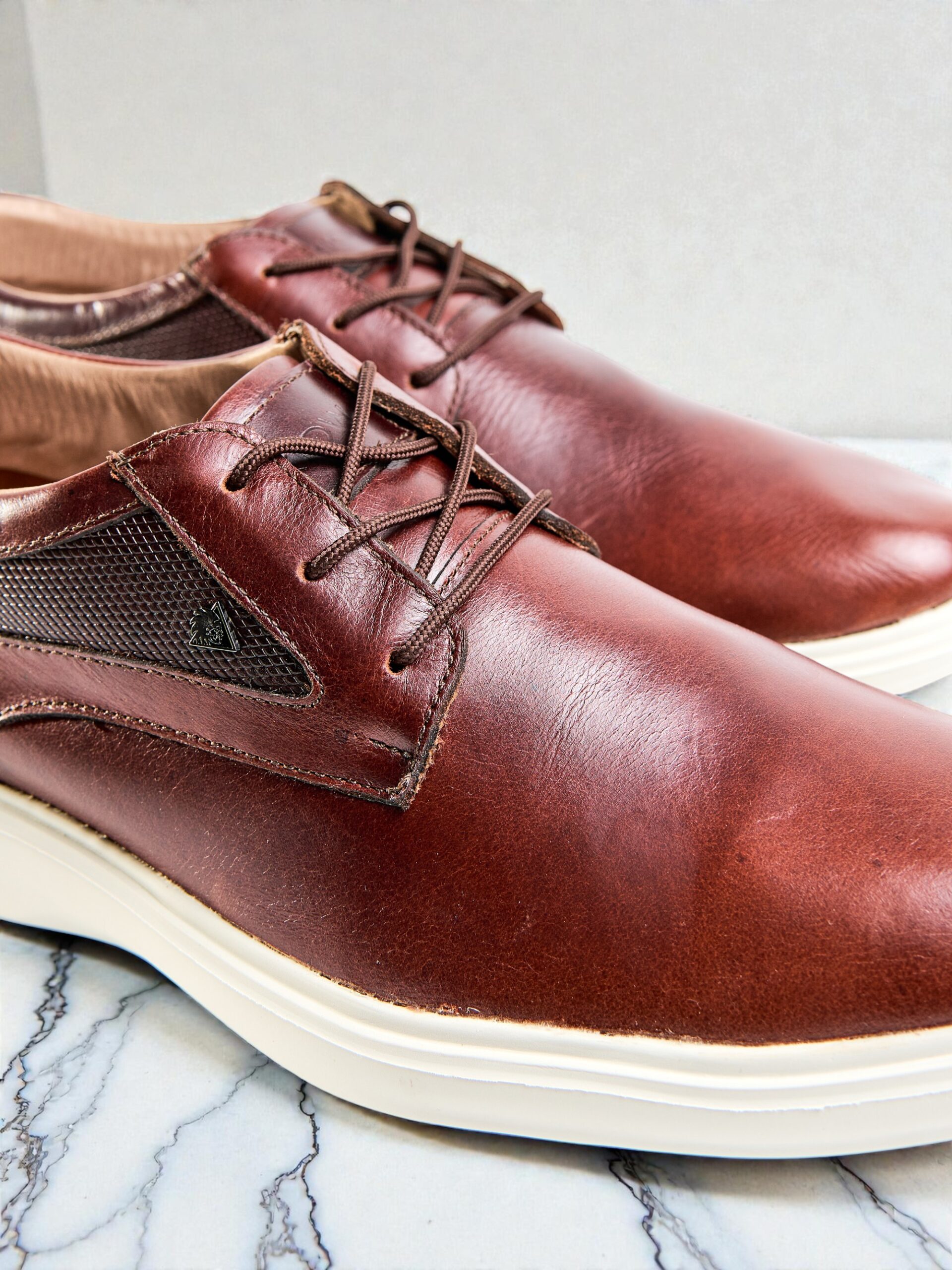 CLASSIC BROWN - Imagen 2